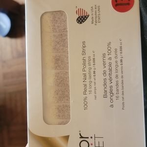 Color street lavish lavender